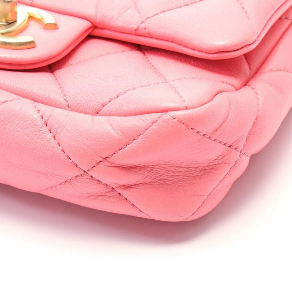 Chanel Lambskin Matelasse Shoulder Bag - Picture 3 of 6